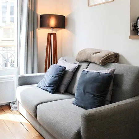 Appartamento Bright With Montmartre View - 38m Parigi
