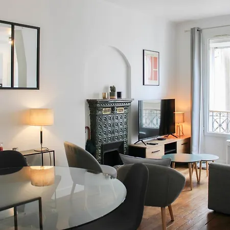 Bright With Montmartre View - 38m Appartamento *